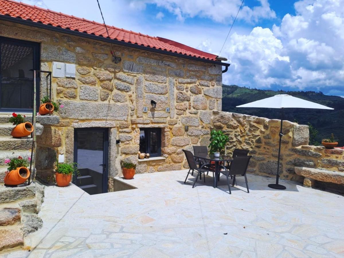 Casa Da Carrasqueira Soajo Exterior foto